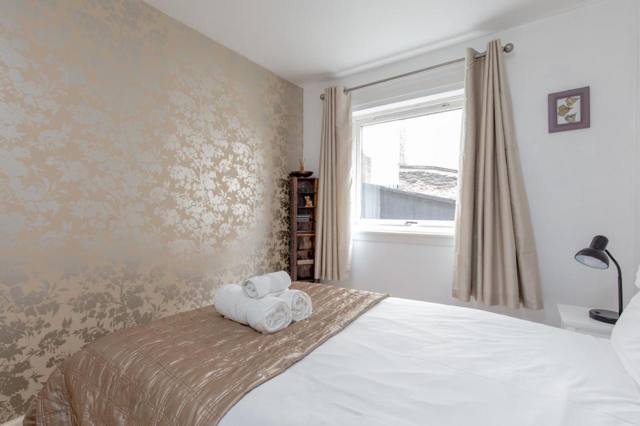 Joivy Chic Apartment In The Heart Of The Royal Mile Edimburgo Exterior foto